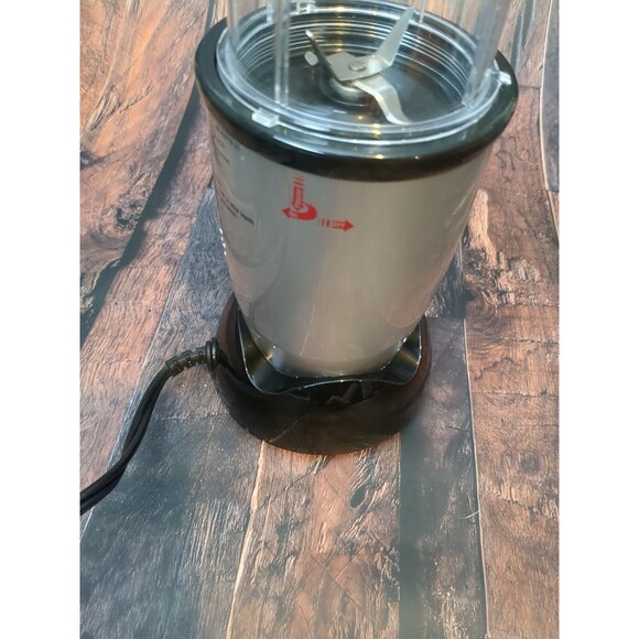 Magic Bullet Mini Blender Model MB101B Personal Blender 16 oz Stainless Steel - Picture 9 of 9